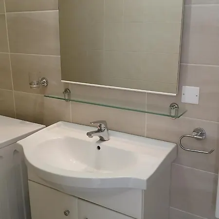 Comfortable 1-bedroom At - Milelli * Αζάτσιο